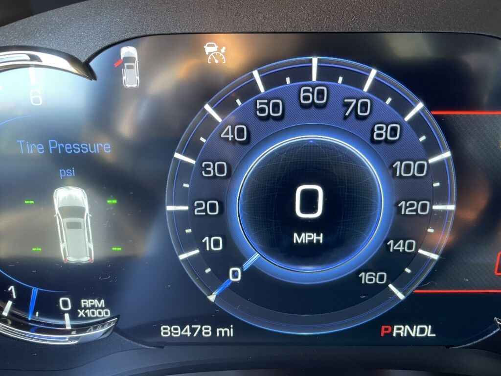 2017 Cadillac Escalade PREMIUM LUXURY~CLEAN CARFAX~BOSE SOUND SYSTEM~REAR ENTERTAINMENT~ONLINE FINANCE AND SHIPPING AVAILABLE!!! Sarasota FL