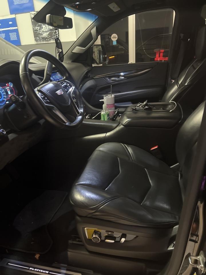 2017 Cadillac Escalade Platinum Edition Gresham OR