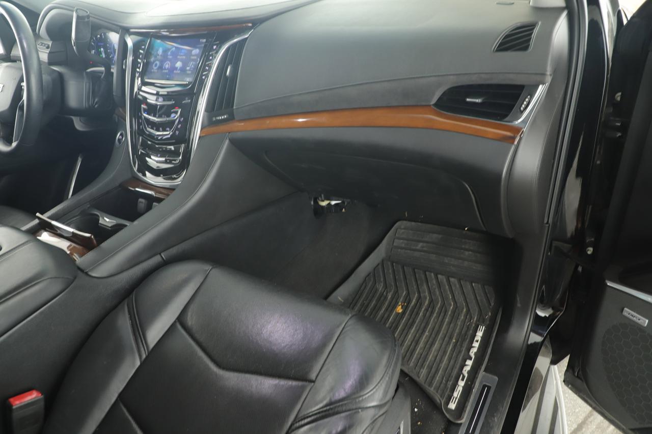 2017 Cadillac Escalade Premium Luxury New Braunfels TX