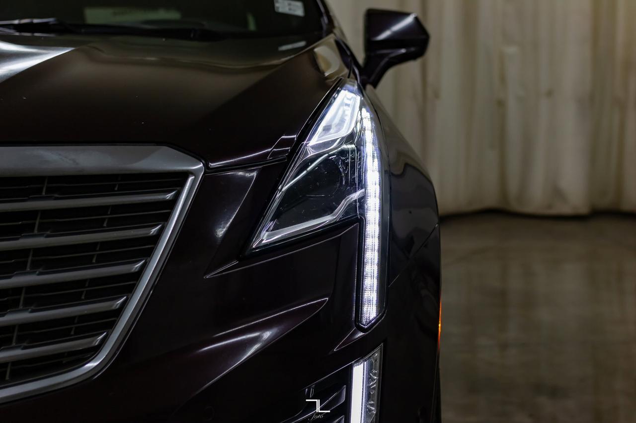 2017 Cadillac XT5 AWD Platinum Leather Roof Nav BCam Red Deer AB