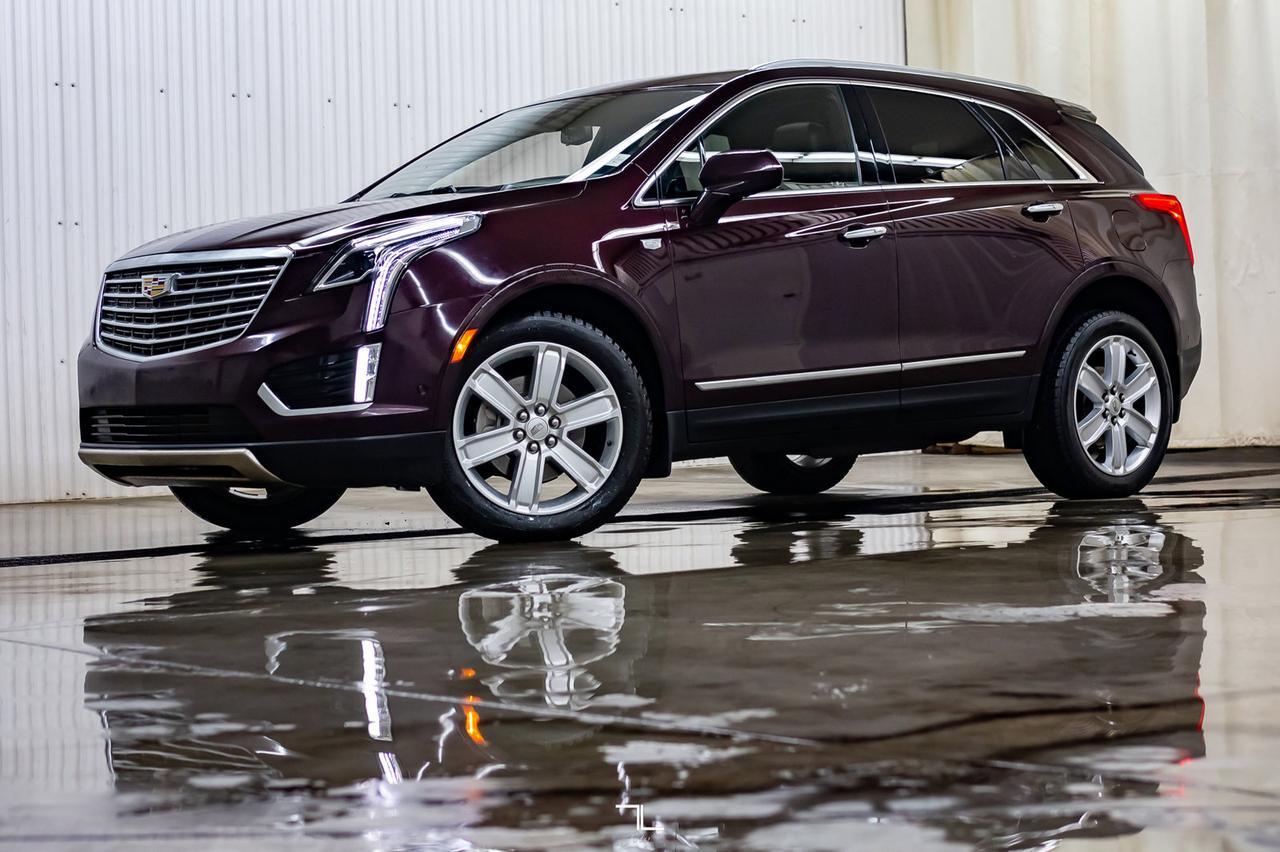2017 Cadillac XT5 AWD Platinum Leather Roof Nav BCam Red Deer AB