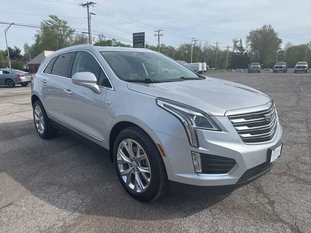 2017 Cadillac XT5 Luxury AWD
