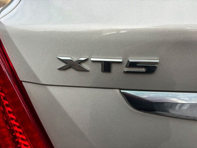 2017 Cadillac XT5 Luxury AWD Wilmington NC