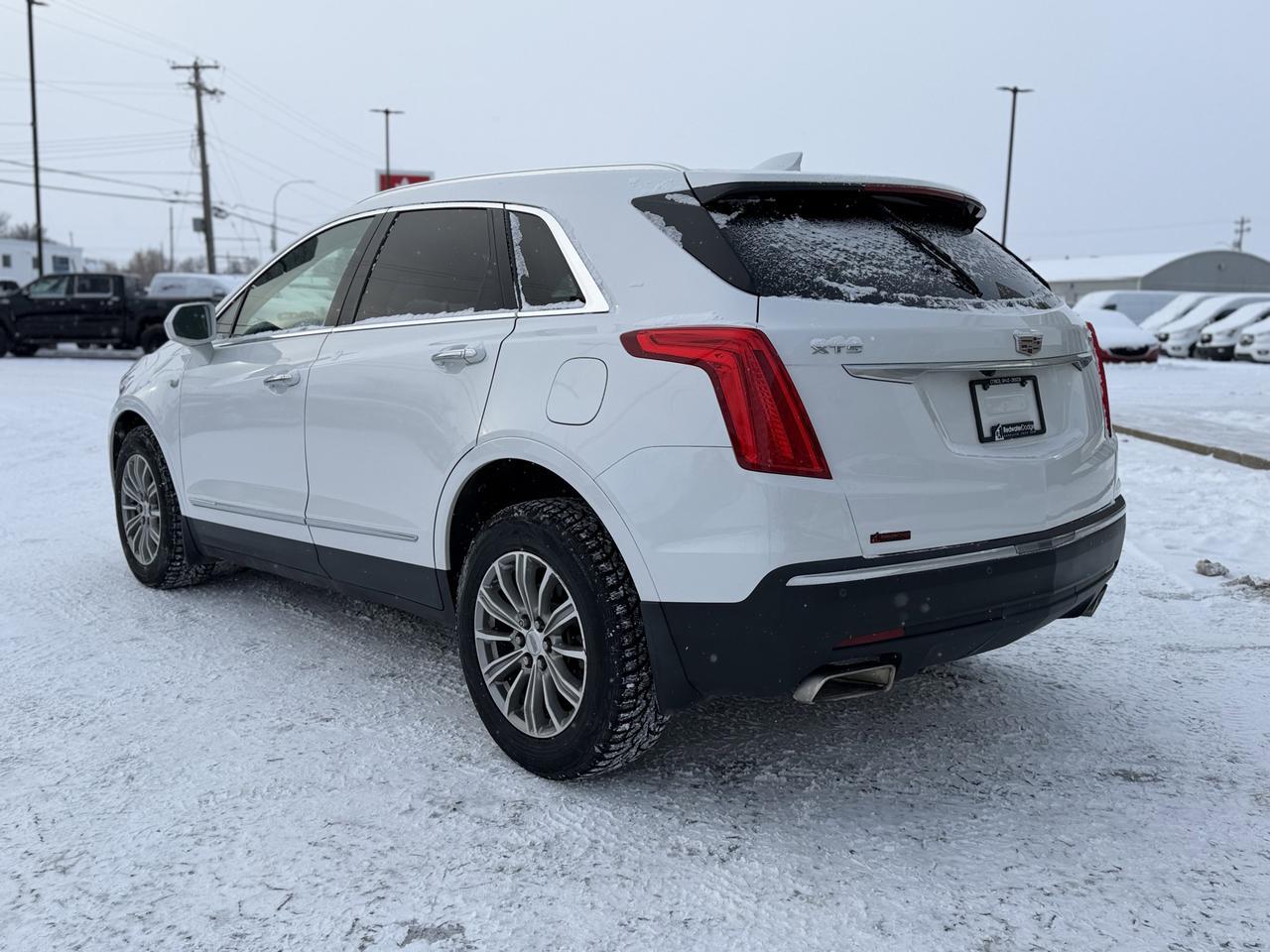 2017 Cadillac XT5 Luxury FWD Redwater AB