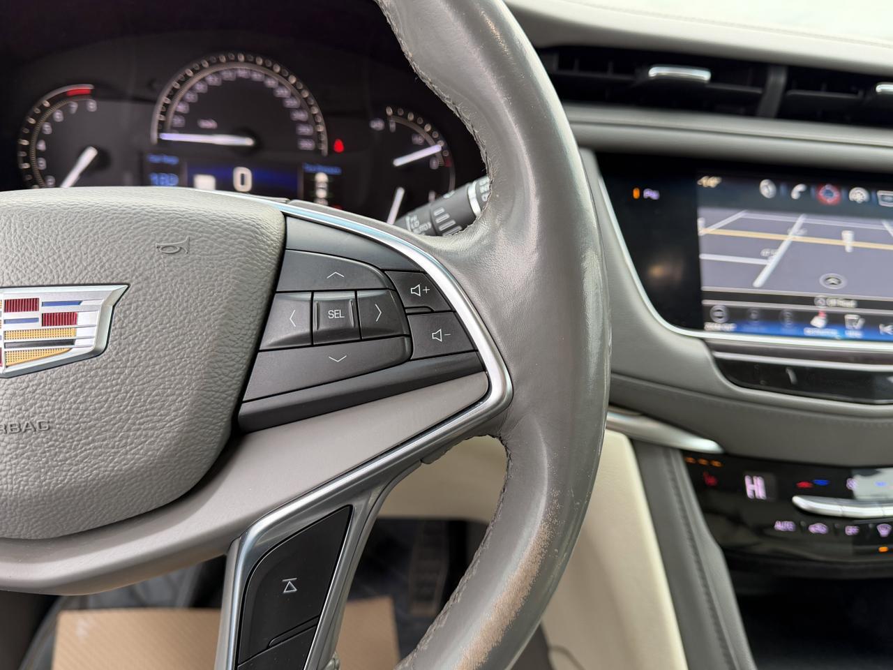 2017 Cadillac XT5 Luxury FWD Redwater AB