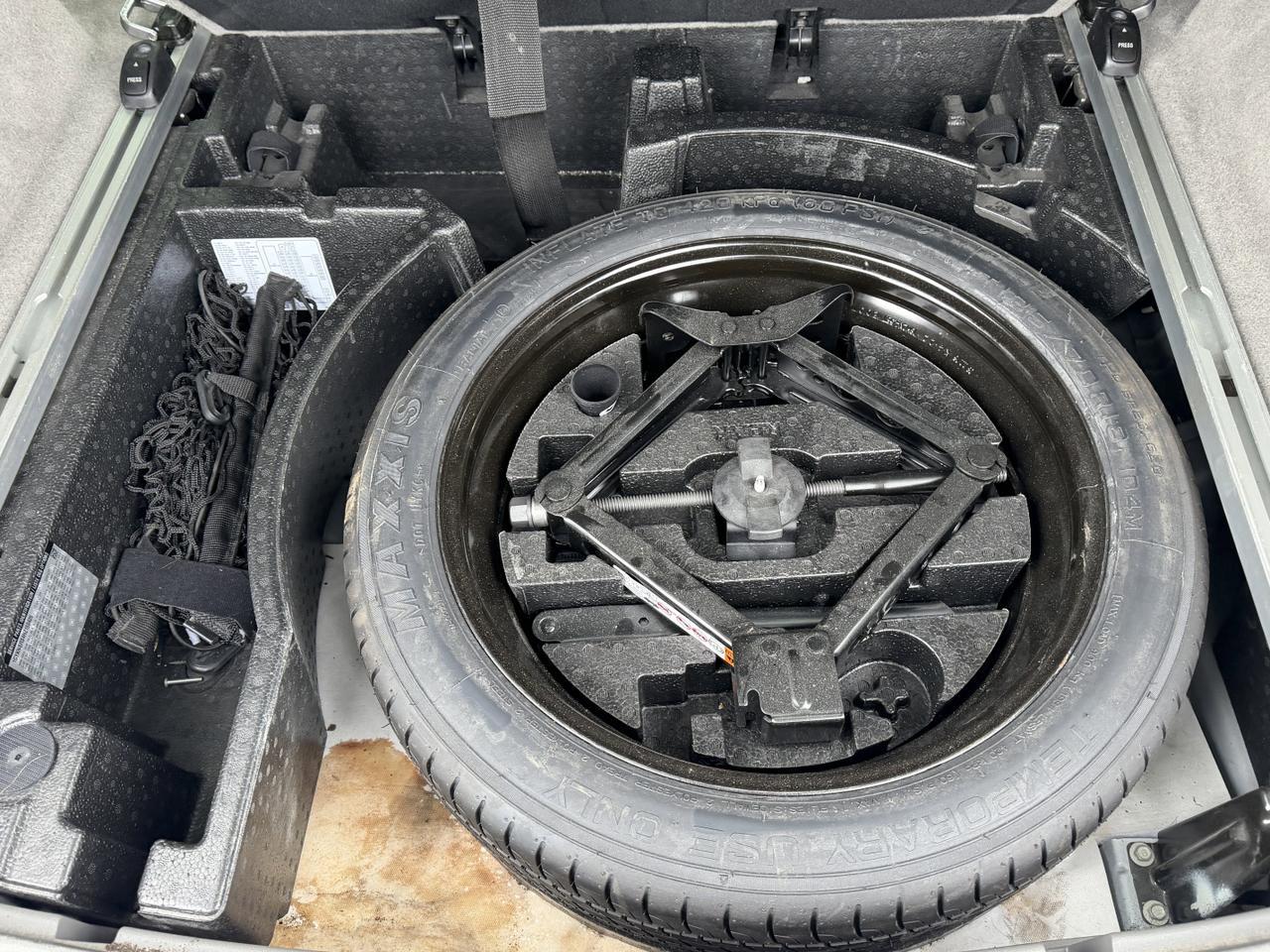 2017 Cadillac XT5 Luxury FWD Redwater AB