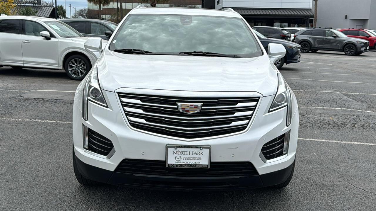 2017 Cadillac XT5 Luxury FWD
