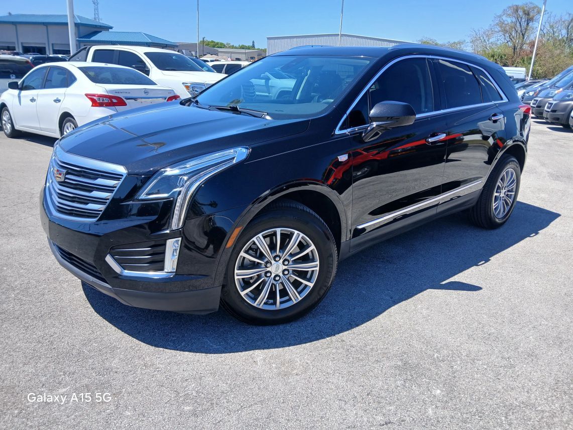 2017 Cadillac XT5 Luxury Sport Utility 4D