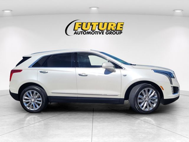 2017 Cadillac XT5 Platinum