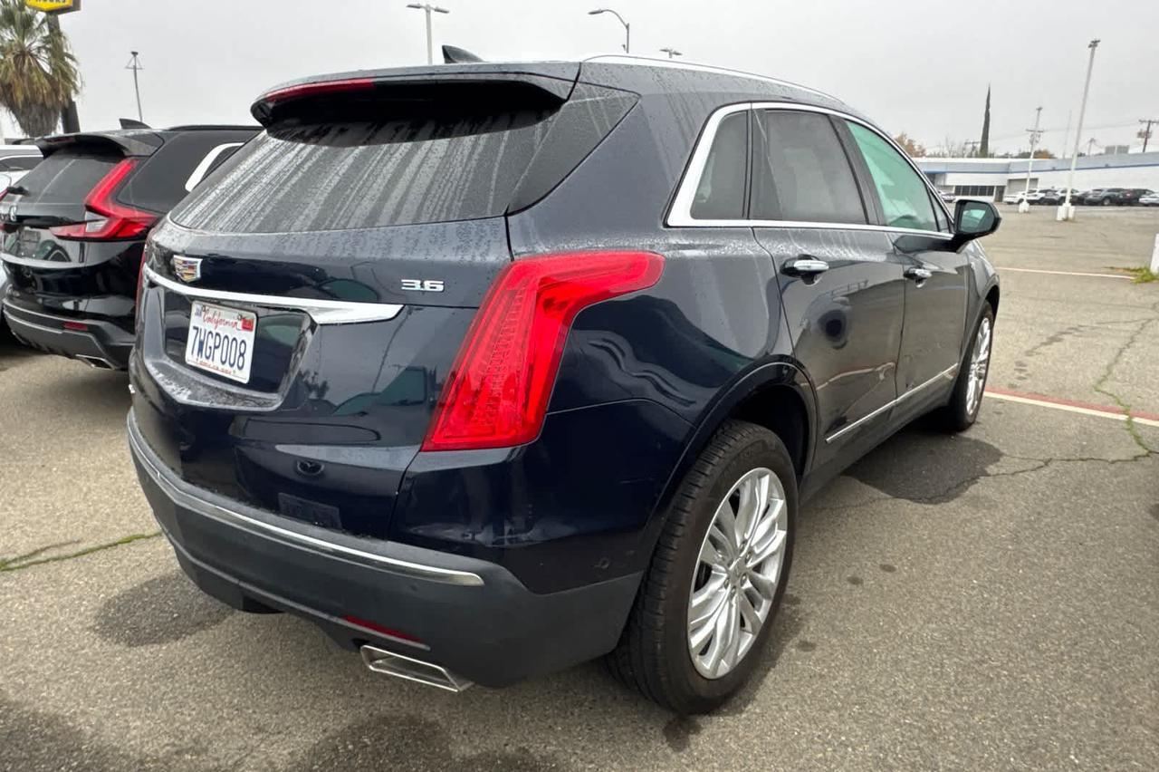 2017 Cadillac XT5 Premium Luxury AWD