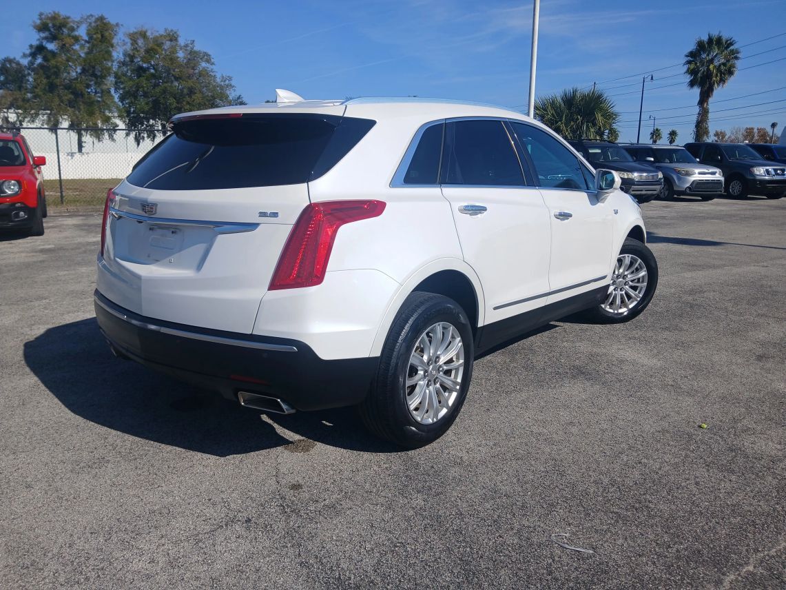2017 Cadillac XT5 Sport Utility 4D