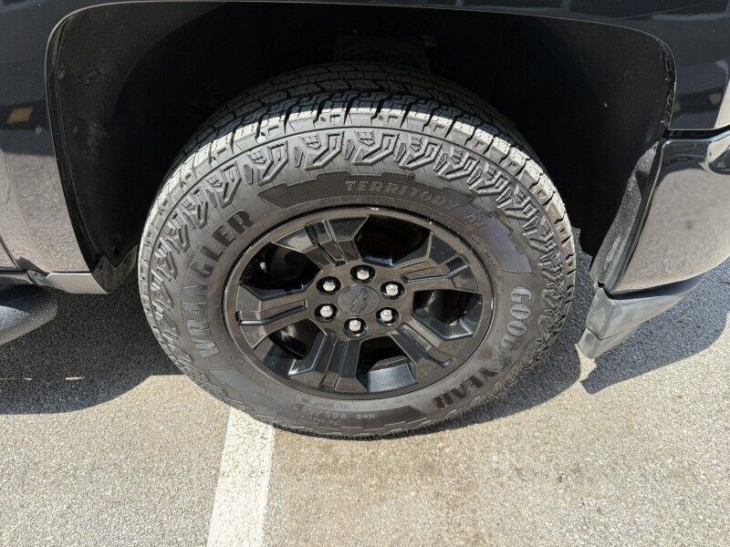 2017 Chevrolet 1500 Midnight Edition Z71 4x4 LTZ Collinsville OK