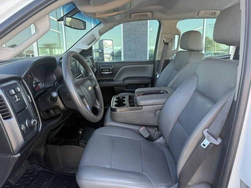2017 Chevrolet 3500HD DRW 4x4 Utility Work Truck Collinsville OK