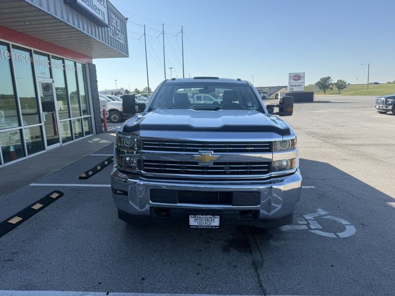 2017 Chevrolet 3500HD DRW 4x4 Utility Work Truck Collinsville OK