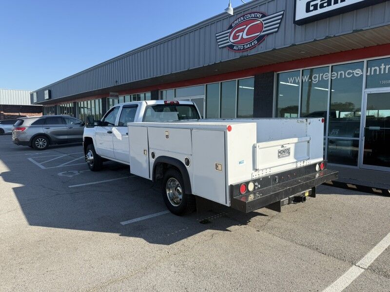 2017 Chevrolet 3500HD DRW 4x4 Utility Work Truck Collinsville OK