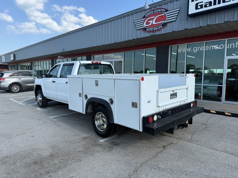 2017 Chevrolet 3500HD DRW 4x4 Utility Work Truck Collinsville OK