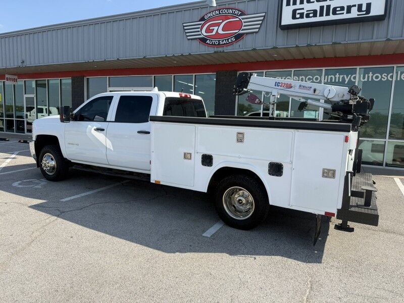 2017 Chevrolet 3500HD DRW 4x4 Utility w/ Stellar Crane Work Truck Collinsville OK