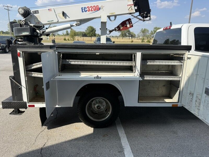 2017 Chevrolet 3500HD DRW 4x4 Utility w/ Stellar Crane Work Truck Collinsville OK