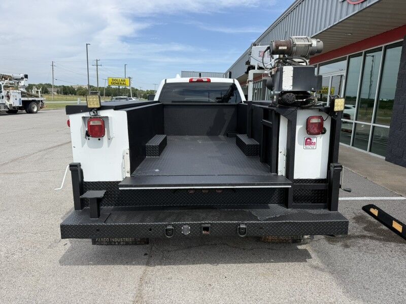 2017 Chevrolet 3500HD DRW 4x4 Utility w/ Stellar EC3200 Crane Work Truck Collinsville OK