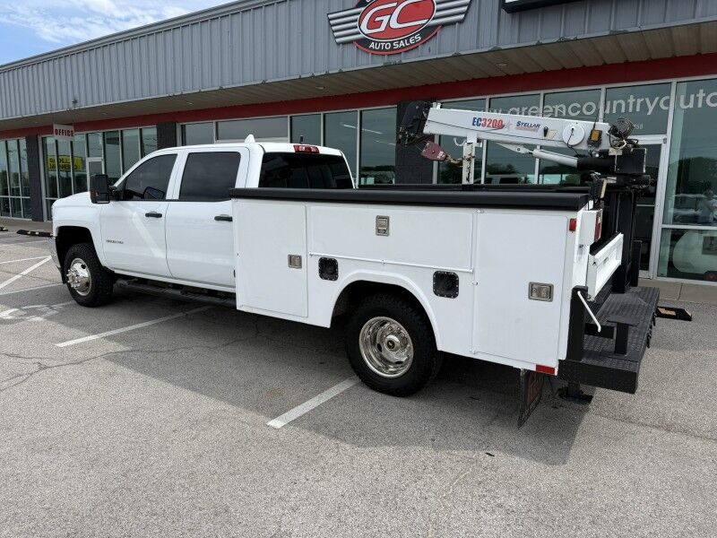 2017 Chevrolet 3500HD DRW 4x4 Utility w/ Stellar EC3200 Crane Work Truck Collinsville OK