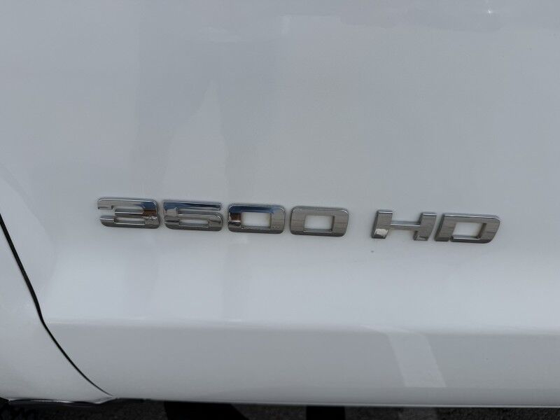 2017 Chevrolet 3500HD DRW 4x4 Utility w/ Stellar EC3200 Crane Work Truck Collinsville OK
