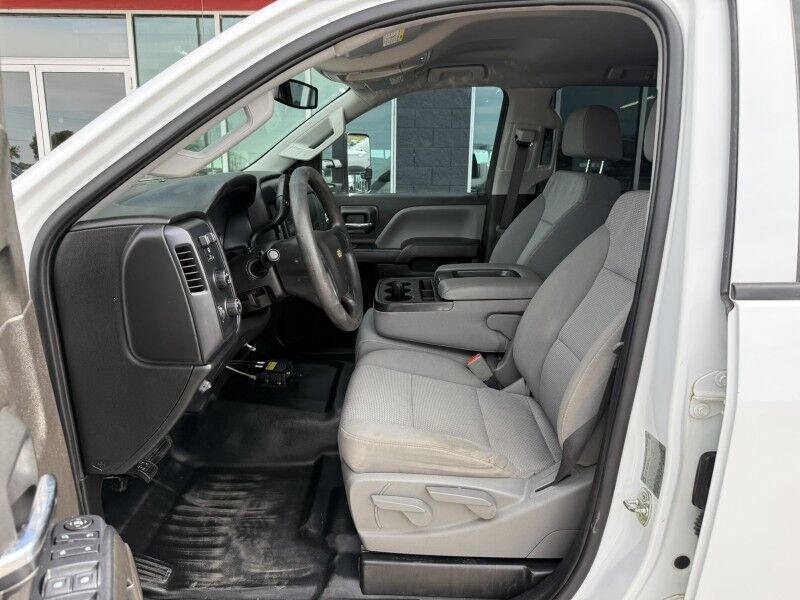 2017 Chevrolet 3500HD DRW 4x4 Utility w/ Stellar EC3200 Crane Work Truck Collinsville OK