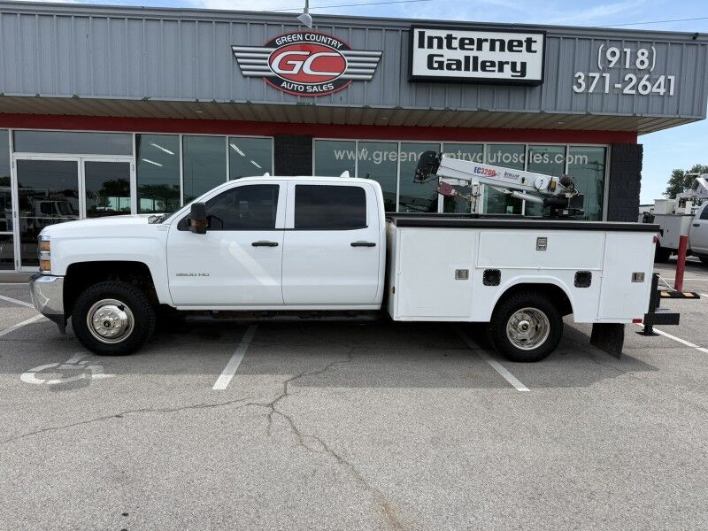 2017 Chevrolet 3500HD DRW 4x4 Utility w/ Stellar EC3200 Crane Work Truck Collinsville OK
