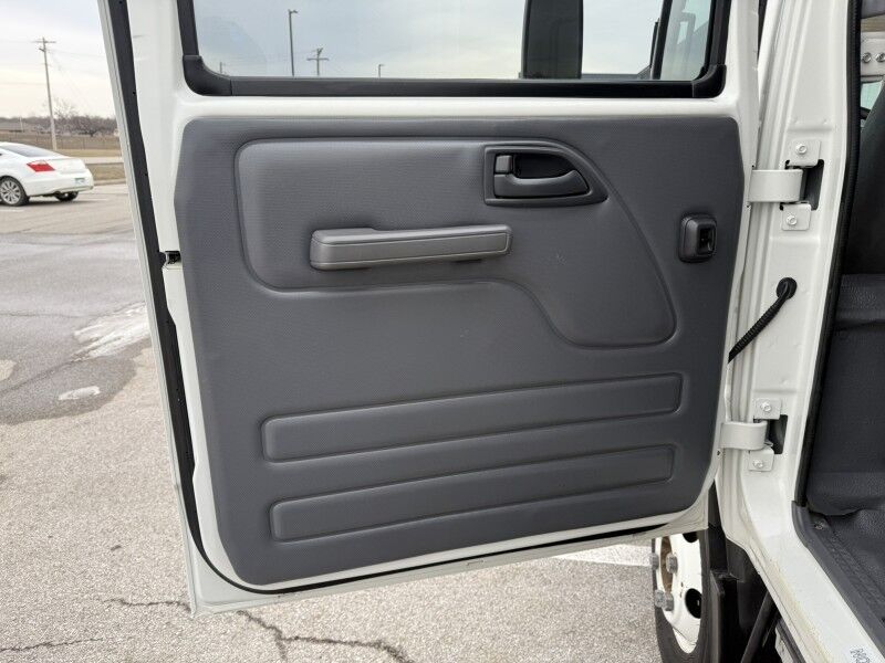 2017 Chevrolet 4500HD Crew Cab Box Truck Collinsville OK