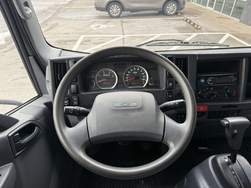 2017 Chevrolet 4500HD Crew Cab Box Truck Collinsville OK