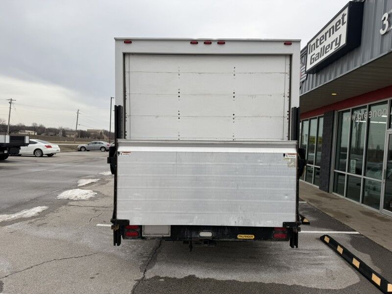2017 Chevrolet 4500HD Crew Cab Box Truck Collinsville OK