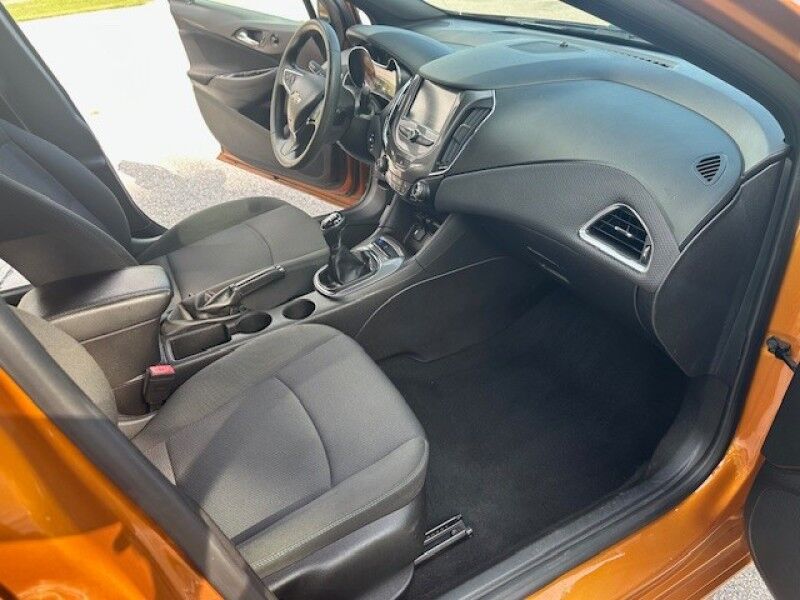 2017 Chevrolet CRUZE LT MANUAL COLD AC RUNS GREAT FL CAR FINANCING FREE SHIPPING IN FLORIDA Sarasota FL
