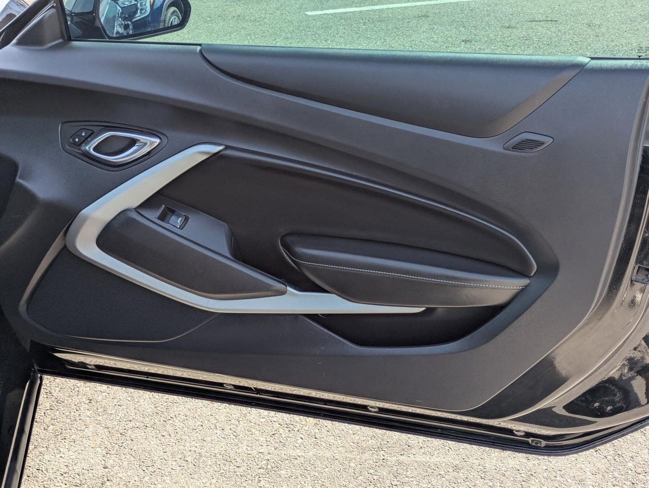 2017 Chevrolet Camaro 1LT Castroville TX