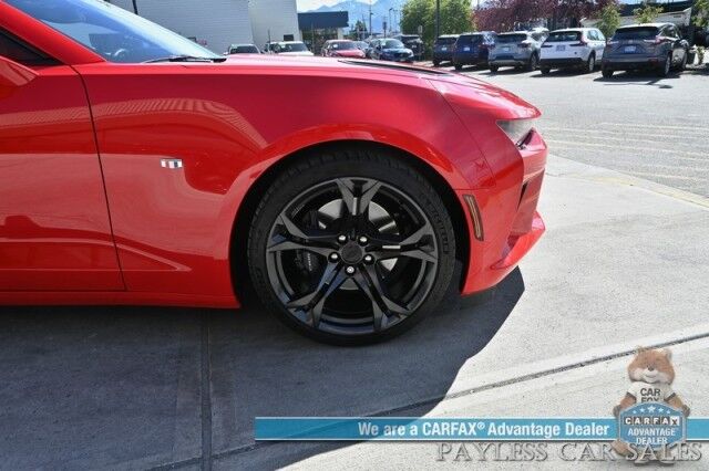 2017 Chevrolet Camaro 2SS / 50th Anniversary / 6.2L V8 / Auto Start / Magnetic Ride Control / Heated & Cooled Leather Seats / Heated Steering / NAV / HUD / Sunroof / Bose / Blind Spot / Apple CarPlay & Android Auto / Back Up Cam / Only 22K Miles Anchorage AK
