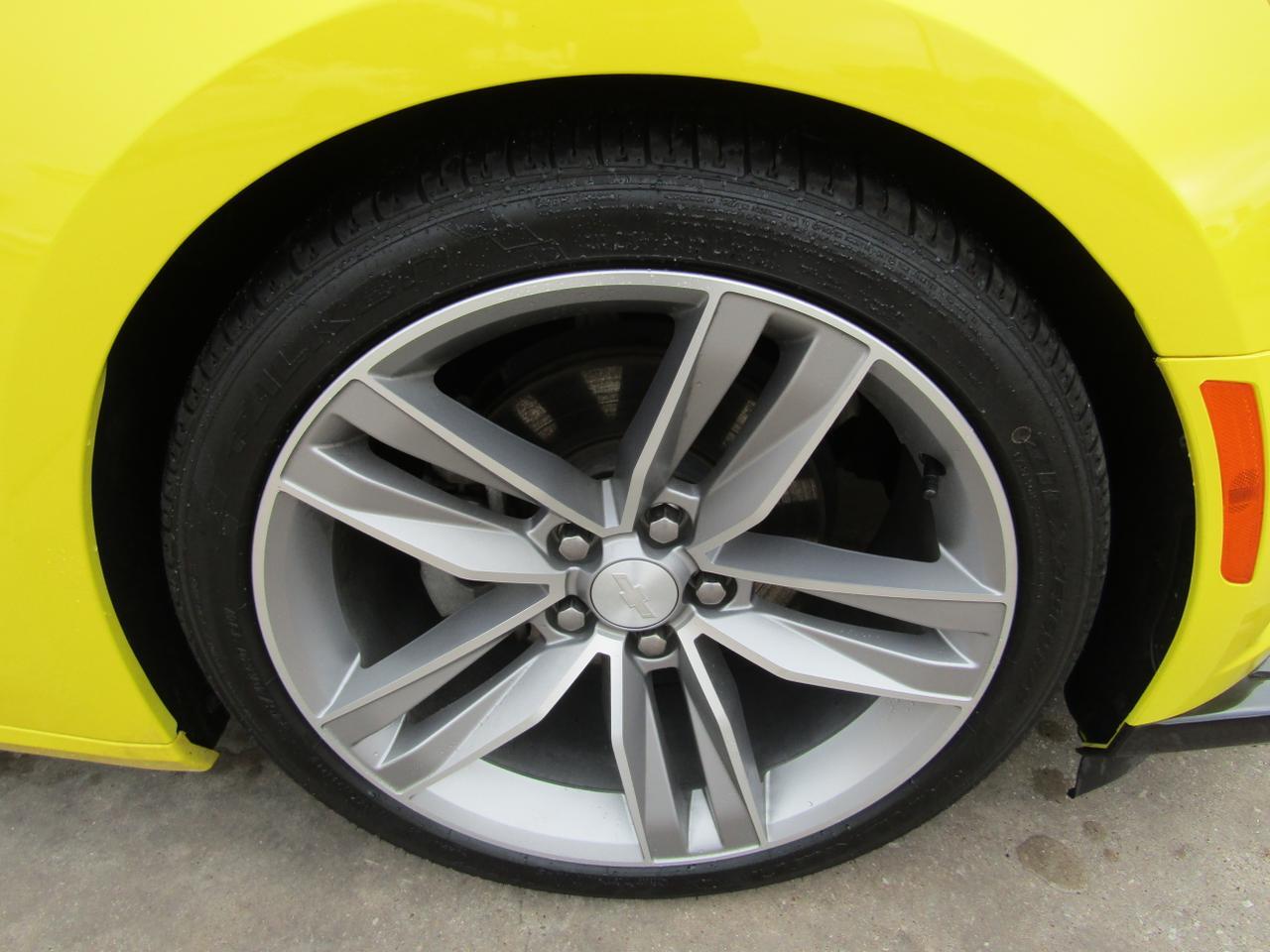2017 Chevrolet Camaro 2dr Cpe 1LT Grand Prairie TX