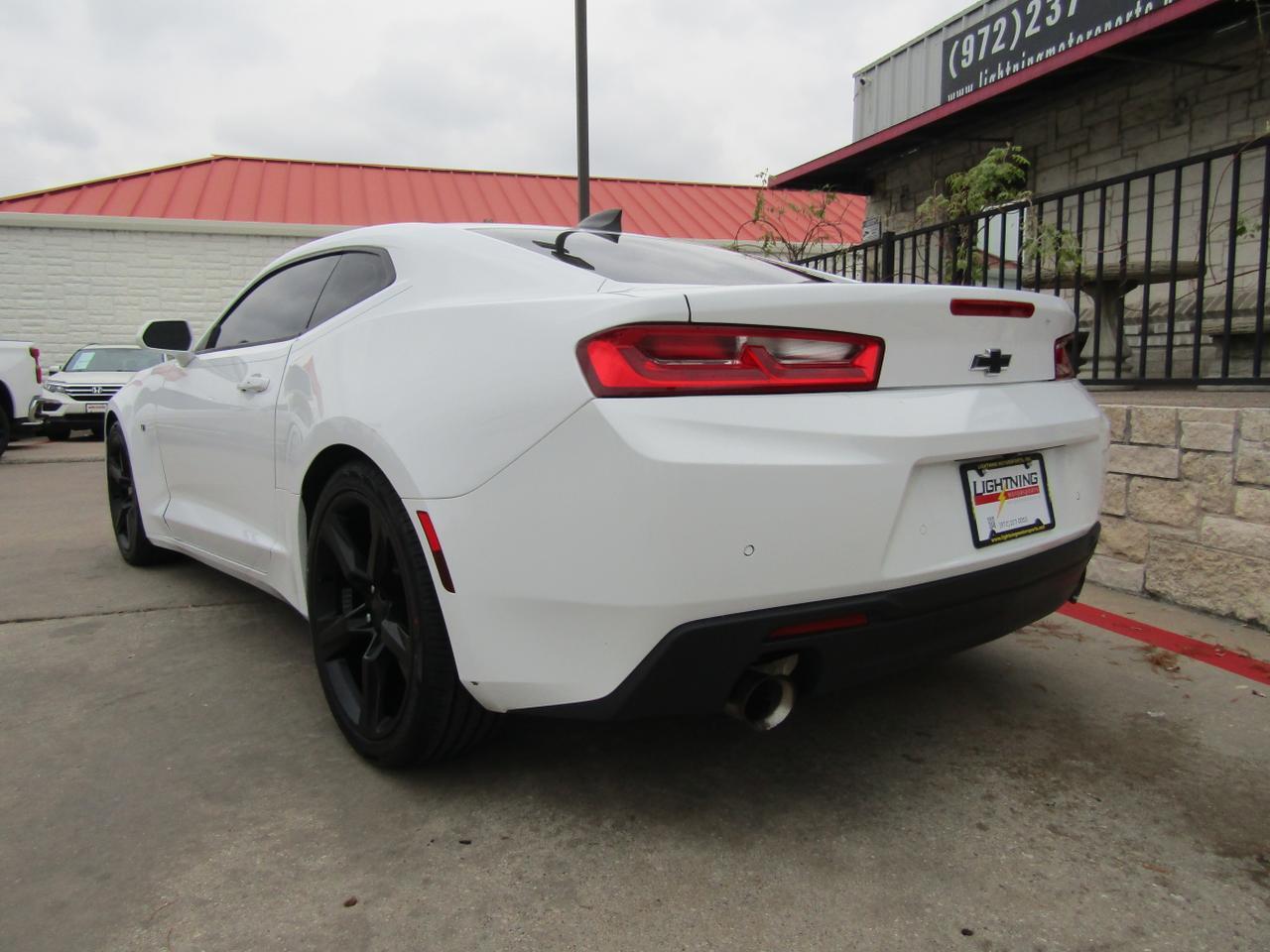 2017 Chevrolet Camaro 2dr Cpe 2LT Grand Prairie TX