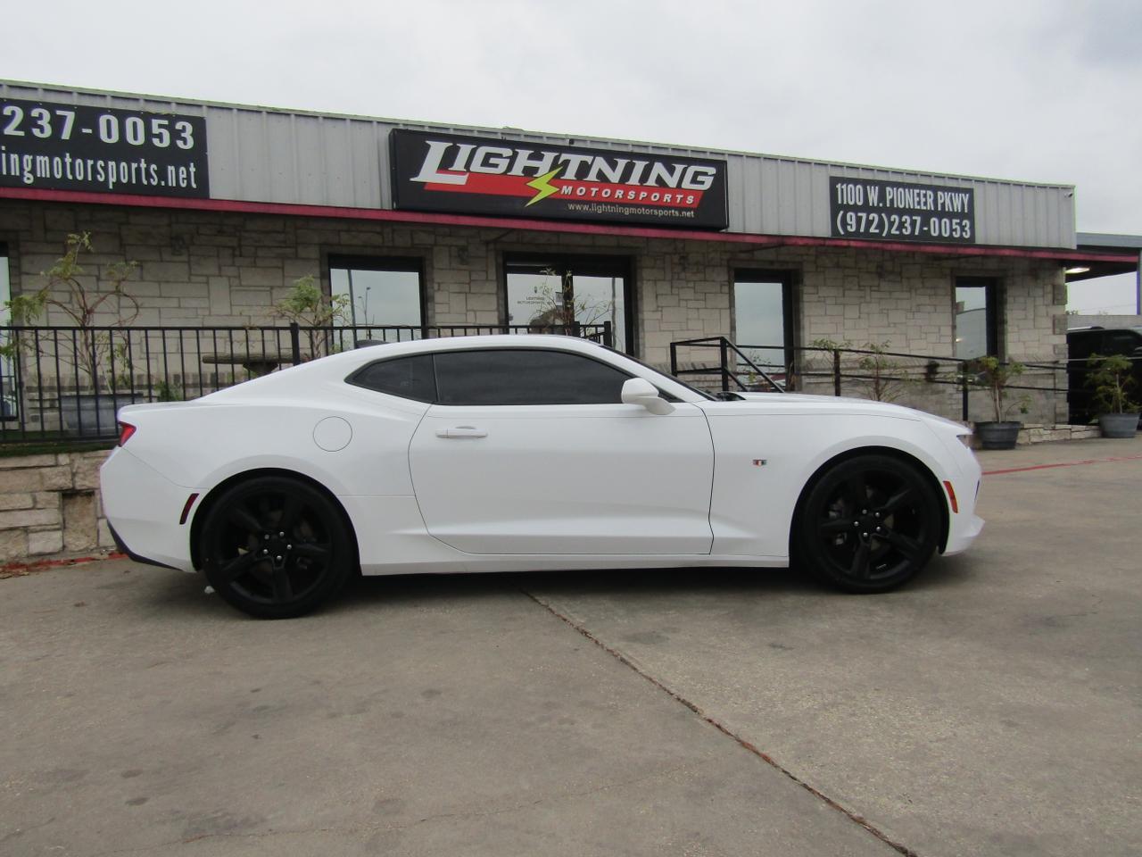 2017 Chevrolet Camaro 2dr Cpe 2LT Grand Prairie TX