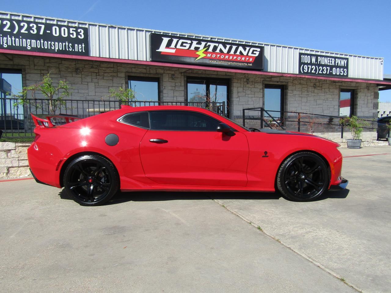 2017 Chevrolet Camaro 2dr Cpe 2SS Grand Prairie TX
