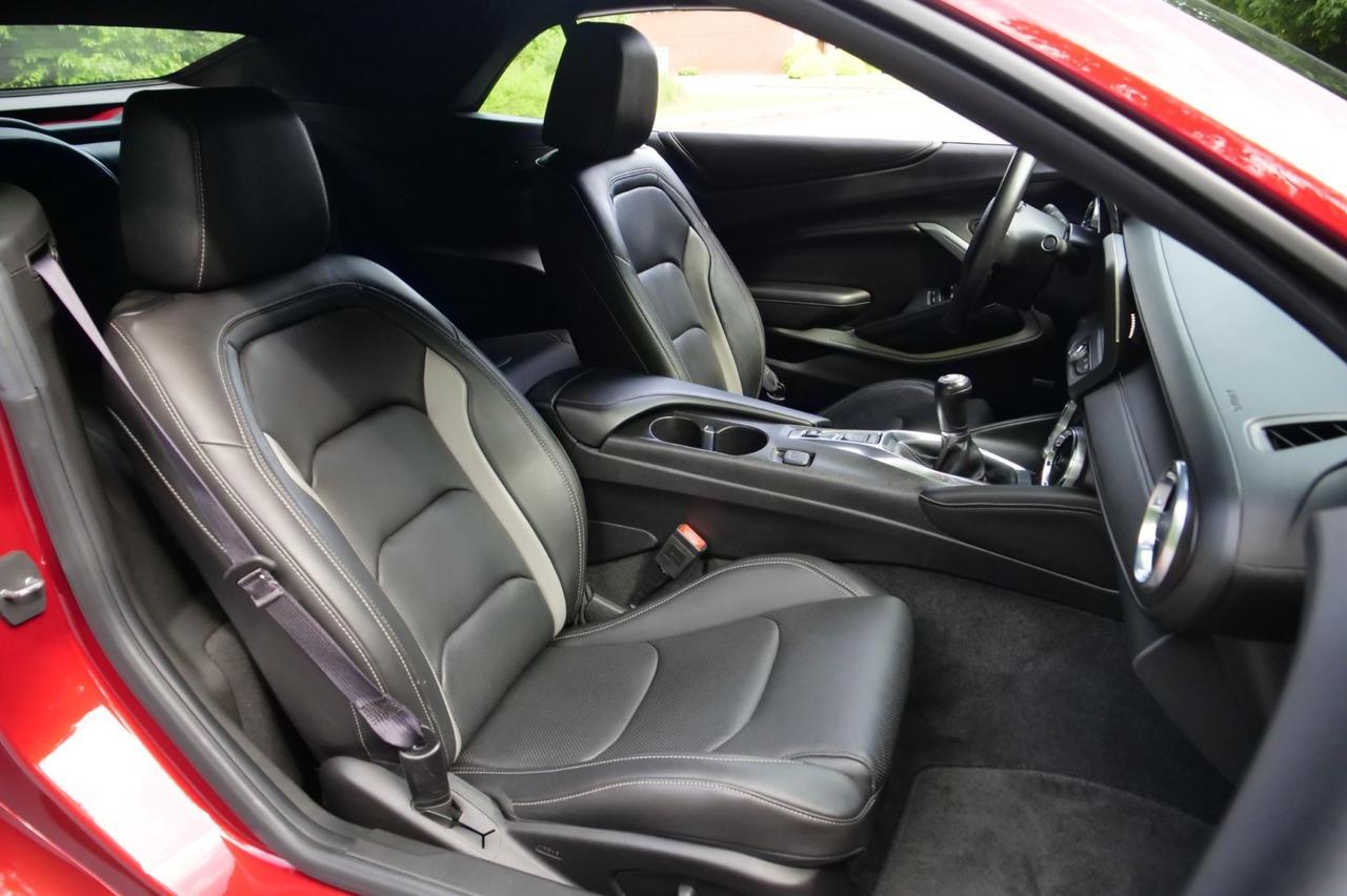 2017 Chevrolet Camaro Convertible 2LT / RS Package / Navigation! Lincolnton NC