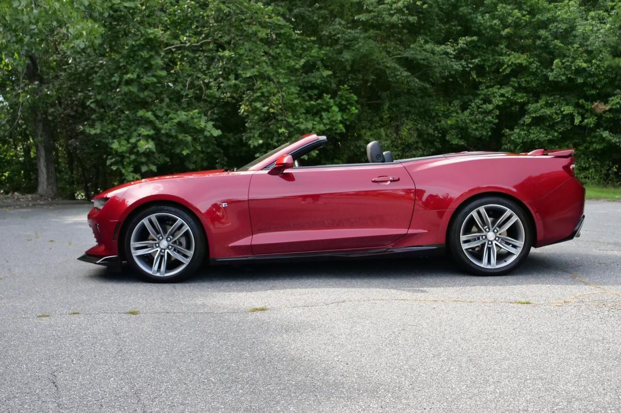 2017 Chevrolet Camaro Convertible 2LT / RS Package / Navigation! Lincolnton NC