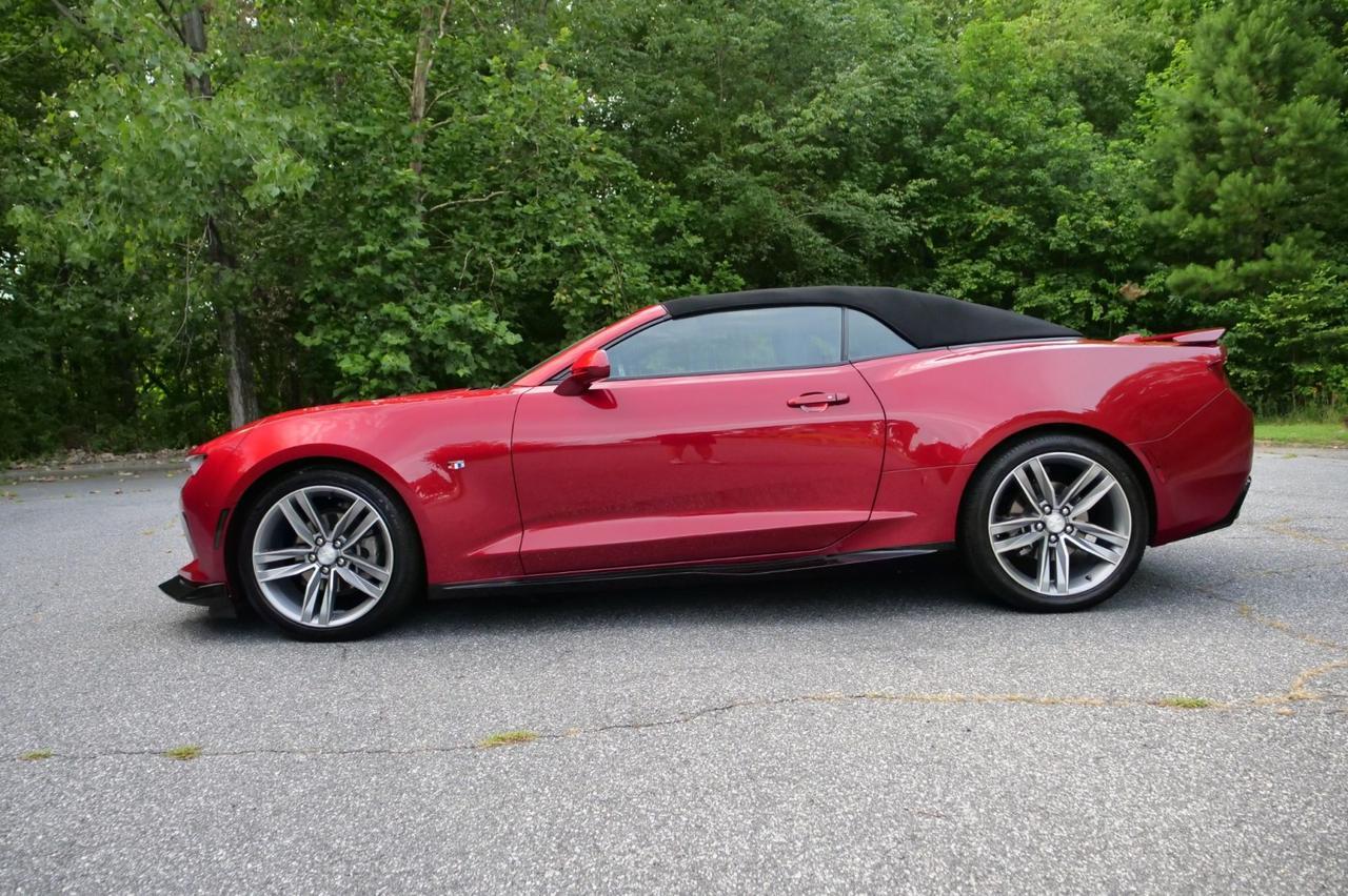 2017 Chevrolet Camaro Convertible 2LT / RS Package / Navigation! Lincolnton NC