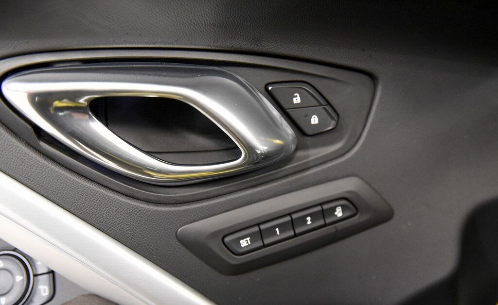 2017 Chevrolet Camaro SS Akron