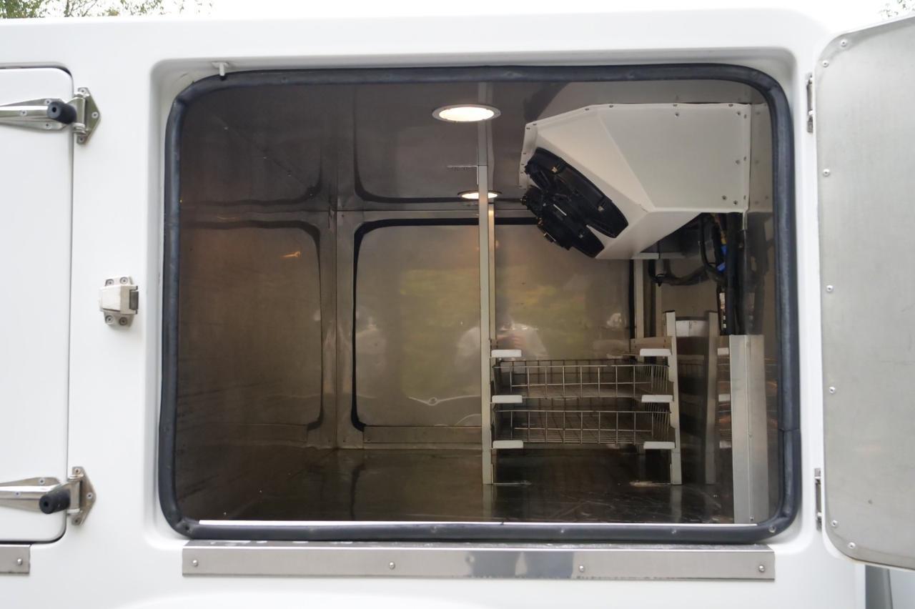 2017 Chevrolet Colorado / HOT & COLD Refrigerated Body / Food Truck! Lincolnton NC