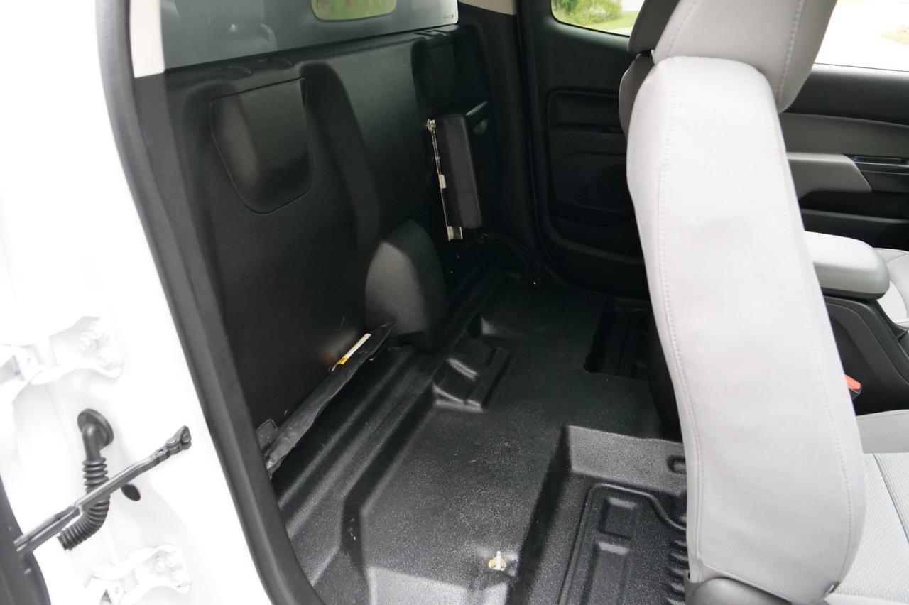 2017 Chevrolet Colorado / HOT & COLD Refrigerated Body / Food Truck! Lincolnton NC