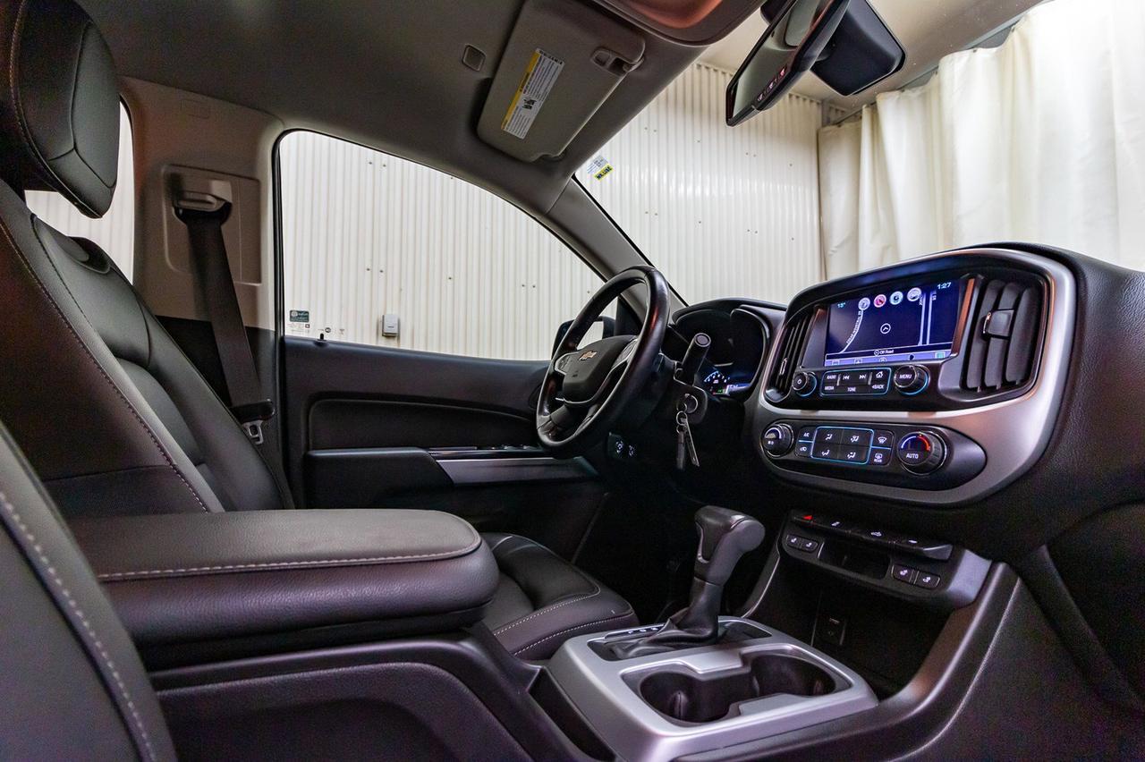 2017 Chevrolet Colorado 4x4 Crew Cab LT Leather Nav BCam Red Deer AB