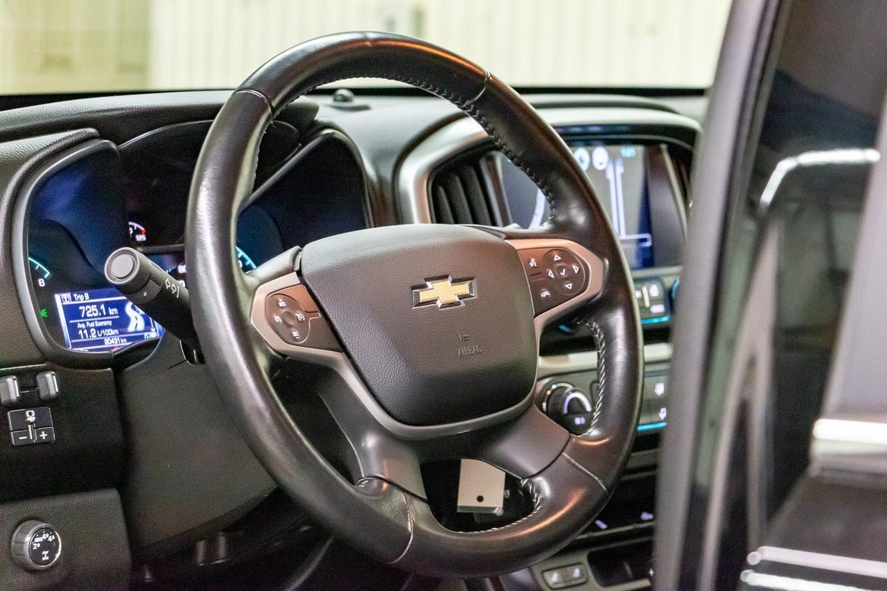 2017 Chevrolet Colorado 4x4 Crew Cab LT Leather Nav BCam Red Deer AB