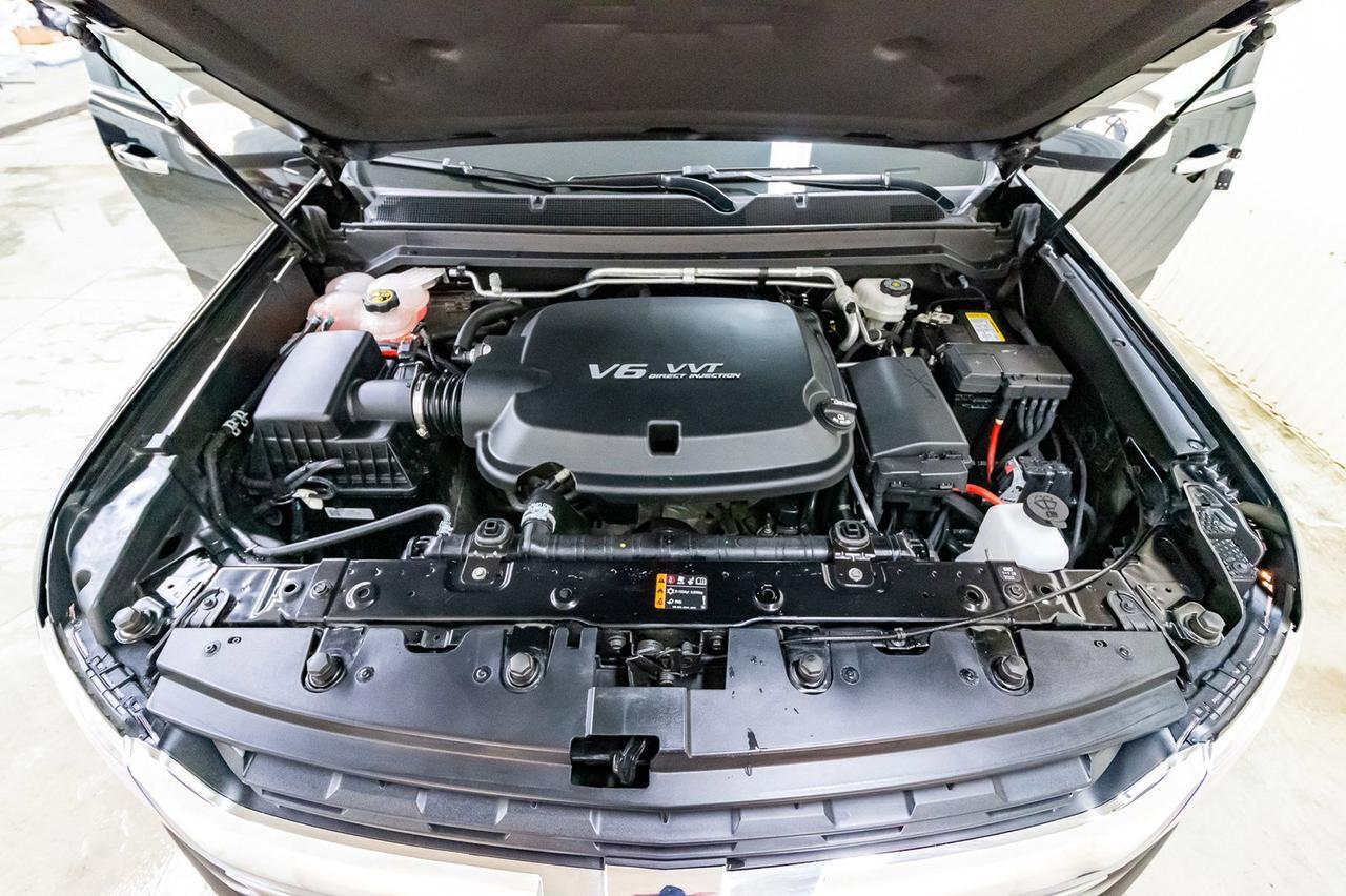 2017 Chevrolet Colorado 4x4 Crew Cab LT Leather Nav BCam Red Deer AB