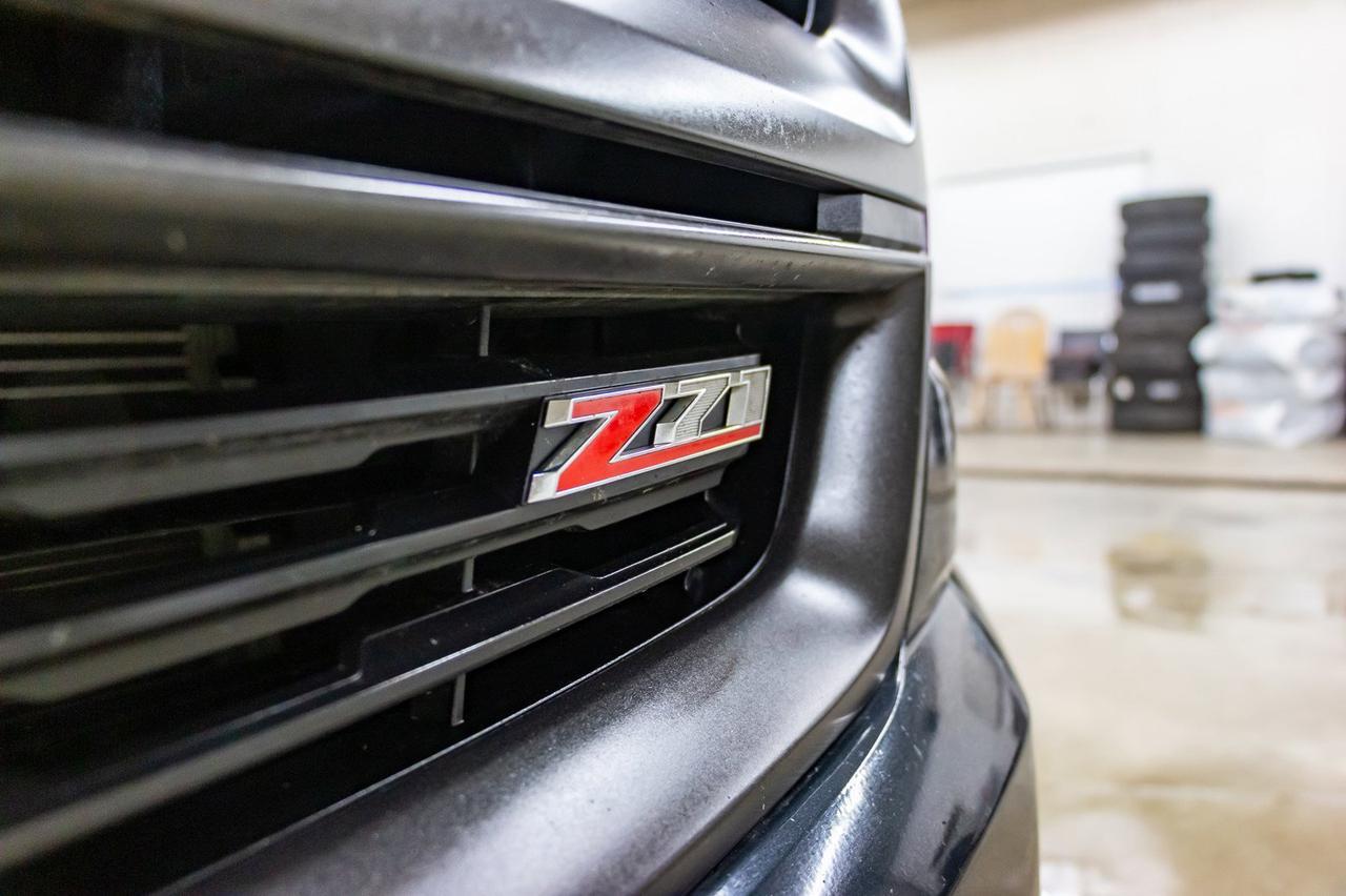 2017 Chevrolet Colorado 4x4 Crew Cab LT Z71 Leather Nav BCam Red Deer AB