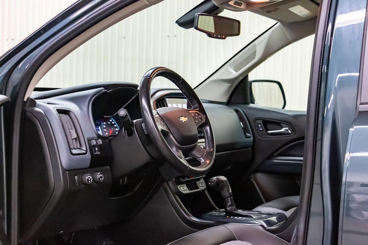 2017 Chevrolet Colorado 4x4 Crew Cab LT Z71 Leather Nav BCam Red Deer AB