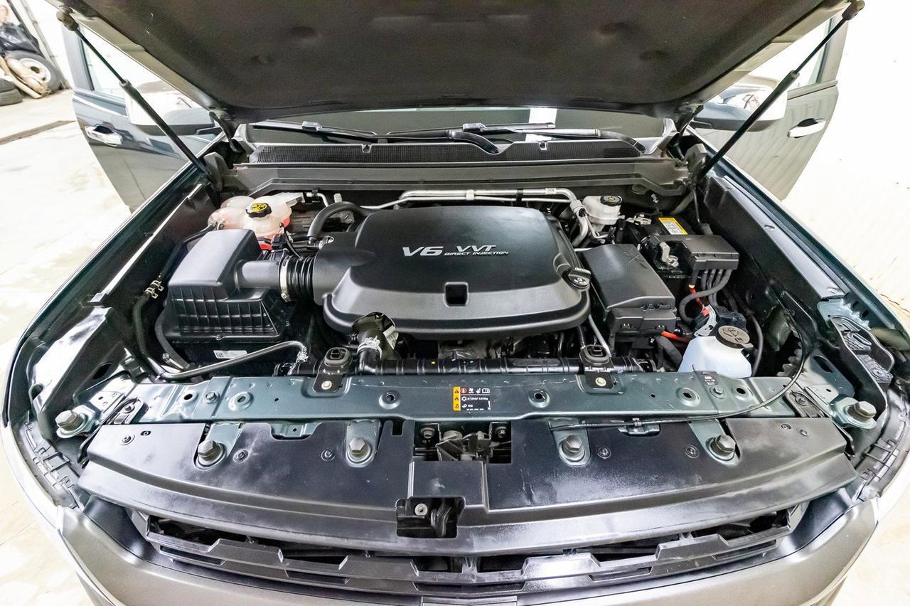 2017 Chevrolet Colorado 4x4 Crew Cab LT Z71 Leather Nav BCam Red Deer AB