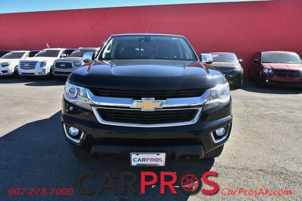 2017 Chevrolet Colorado LT - 4X4 - 3.6L V6 - Crew Cab - Chrome Luxury Pkg - Convenience Pkg - Auto Start - Heated Leather Seats - Front Collision Alert & Lane Departure - Back Up Camera - Tonneau Cover - Tow Pkg